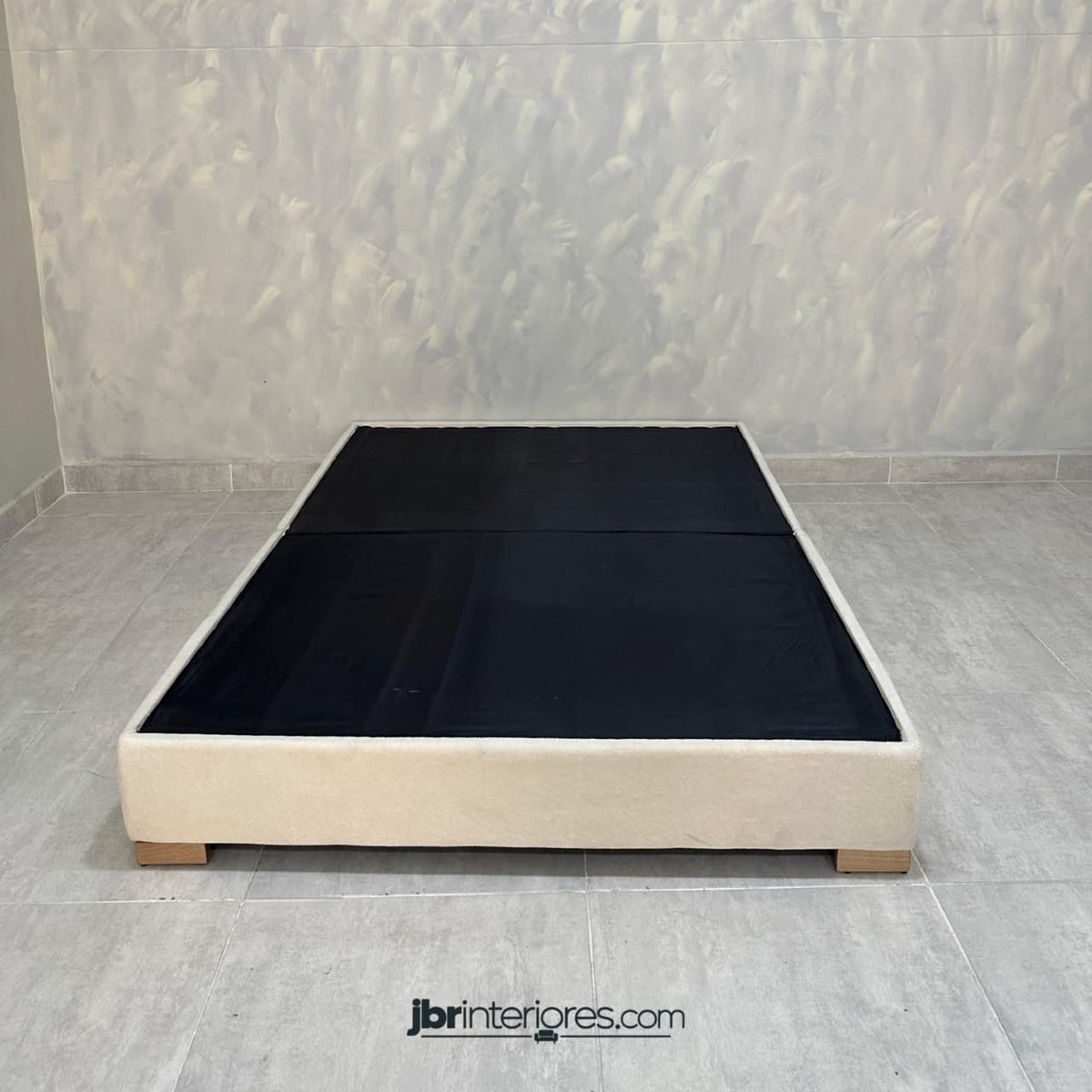 Basecama Premium Connect con Puerto de Carga