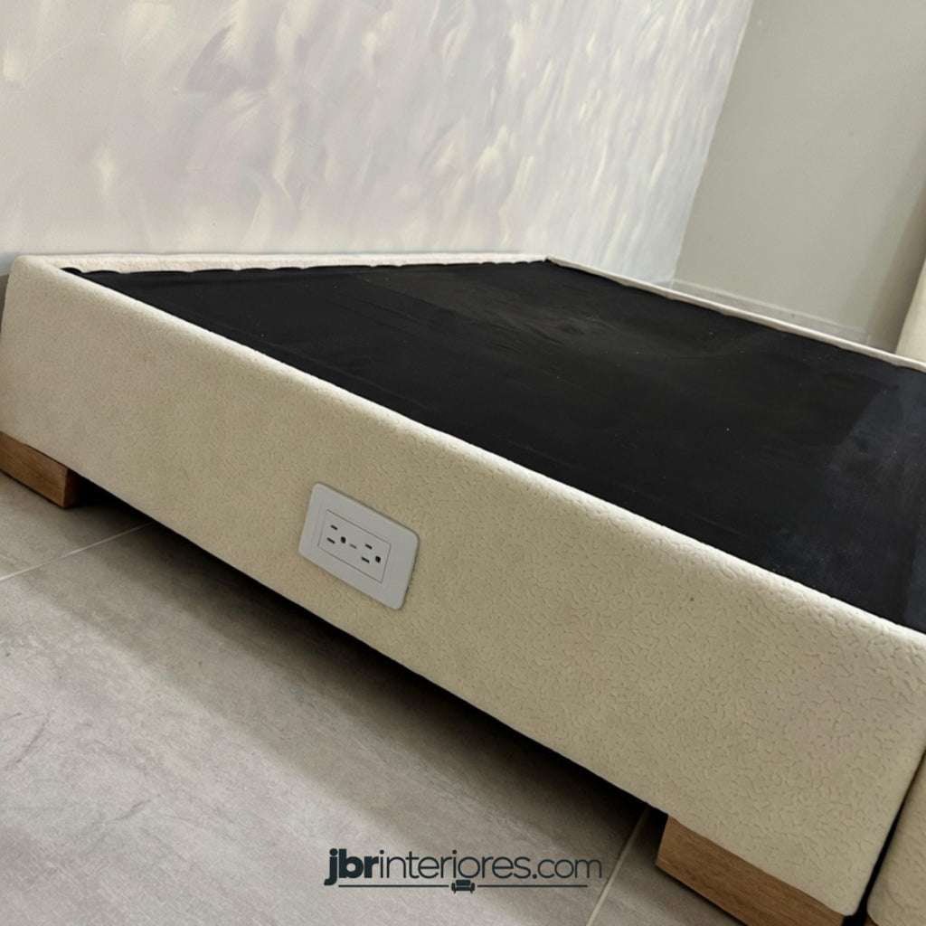 Basecama Premium Connect con Puerto de Carga