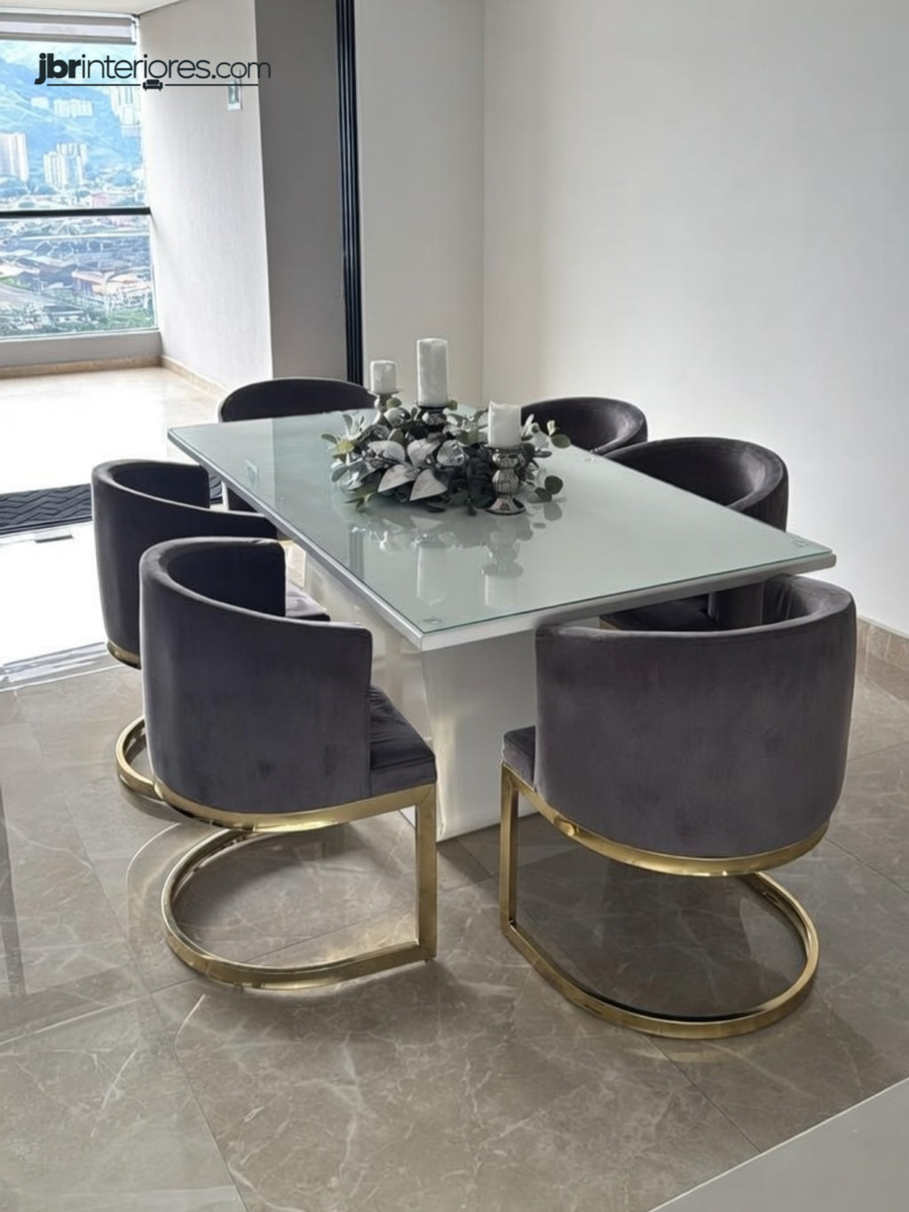 Comedor Cromado de Lujo para el Hogar