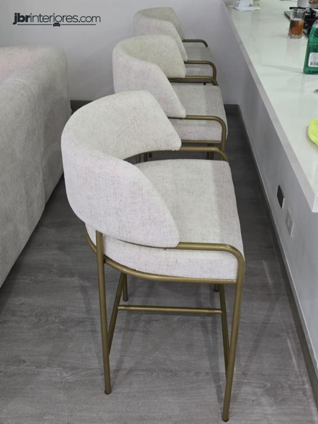 Silla Aura de barra personalizable con brazos
