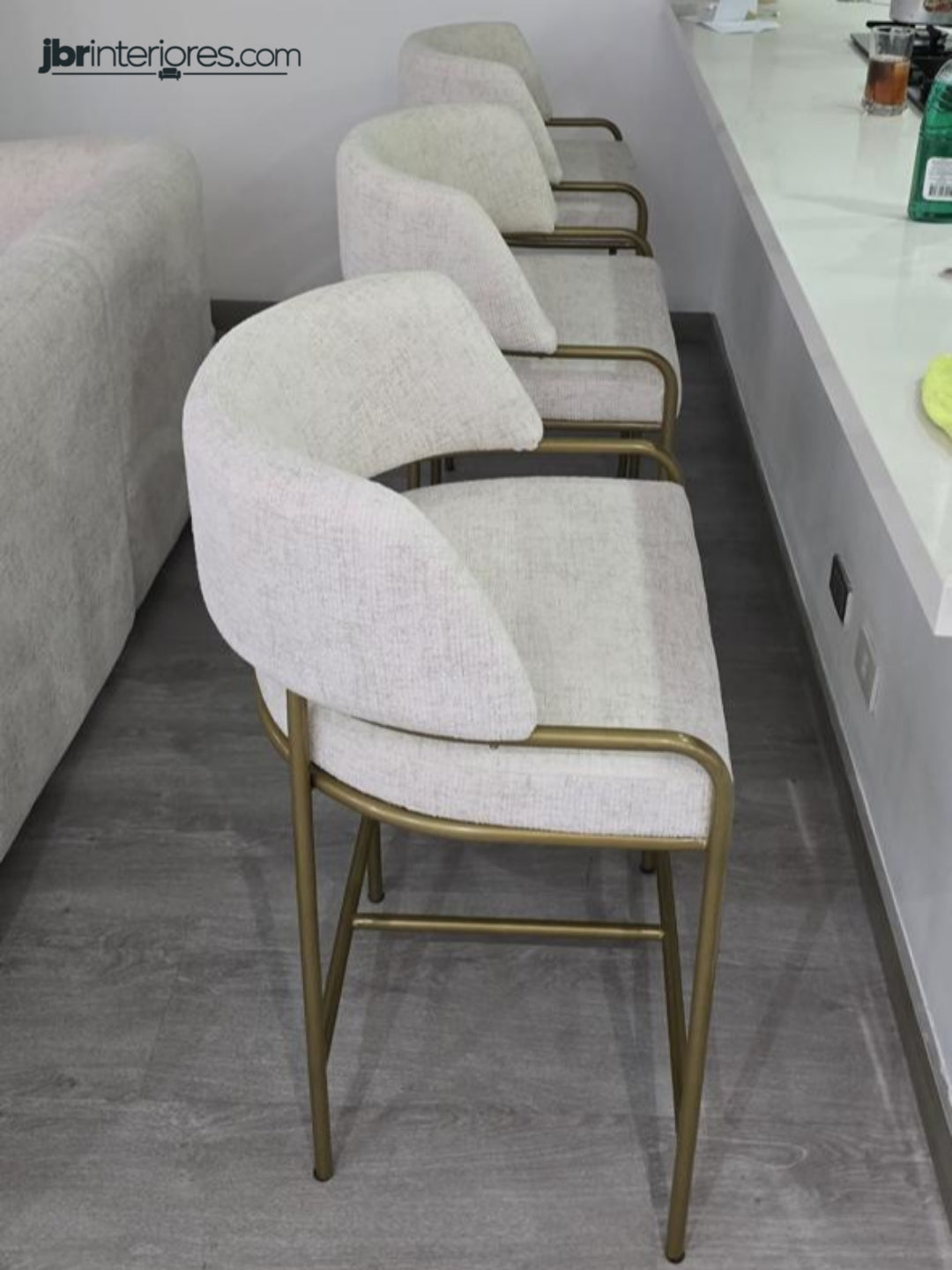 Silla Aura de barra personalizable con brazos